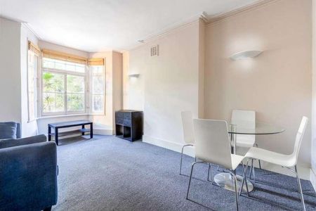 Waterloo Terrace, Islington, London, N1 - Photo 4