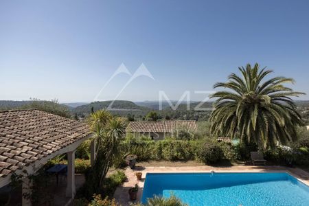 Tourrettes-sur-Loup - Villa provençale avec vue mer - Photo 2