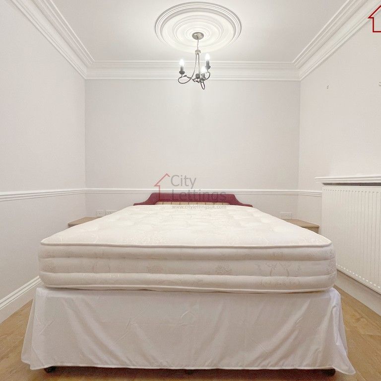 1 Bedroom Ground Floor Flat - Photo 1