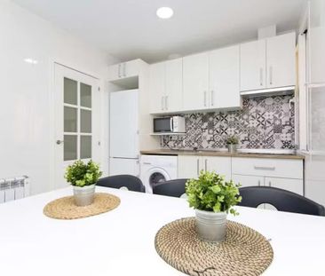 Ronda de Toledo, Madrid, Community of Madrid 28005 - Photo 3