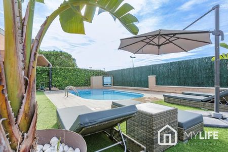 5 bedroom luxury Villa for rent in Vilanova i la Geltrú, Catalonia - Photo 3