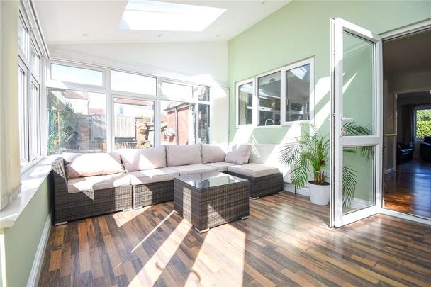 3 bedroom semi-detached house to rent - Photo 1