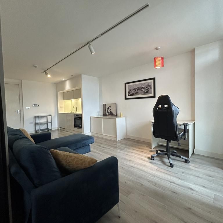 1 bedroom apartment to rent - Photo 1