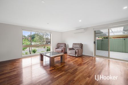 13 Pagoda Crescent, Quakers Hill NSW 2763 - House For Rent | Domain - Photo 5