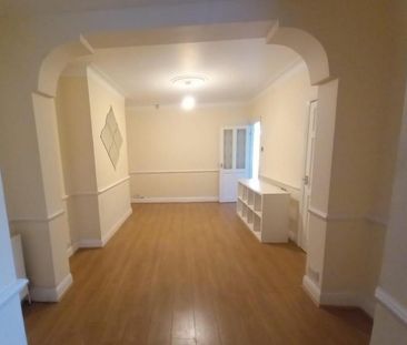 3 bedroom house to rent - Photo 2