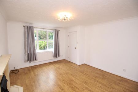 3 Bedroom Semi-Detached To Rent - Photo 4