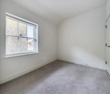 2 bedroom bungalow to rent - Photo 2