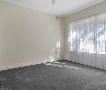 Welcome Home! - Photo 2