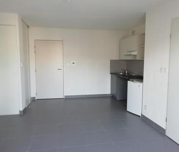 Location Appartement 2 pièces 36m² JOUE LES TOURS 37300 - Photo 3