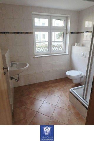 Nossen! Bezaubernde 2-Zimmerwohnung ... Laminat ... Tageslichtbad ... Abstellraum! - Foto 3