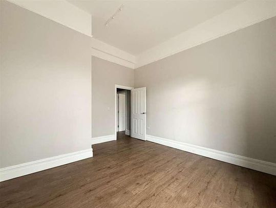 The Walk, Roath, CF24 - Photo 1