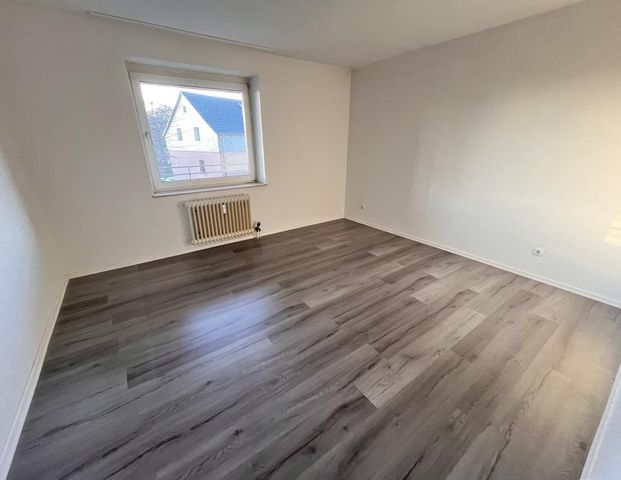 WBS Wohnung ab 3 Personen mit Aufzug | 3 Zimmer im gepflegten Haus in Castrop-Rauxel - Photo 1