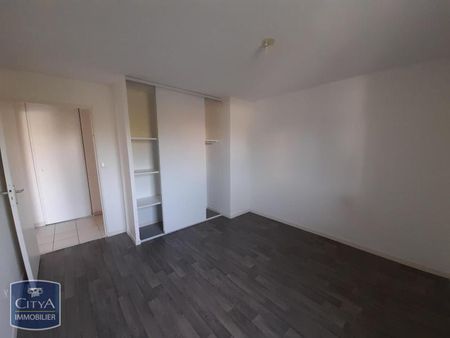 Location Appartement 2 pièces 48m² YVETOT 76190 - Photo 4