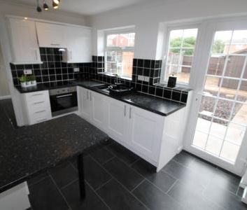 Glamis Close, Burton Upon Trent, Stretton, DE13 - Photo 5