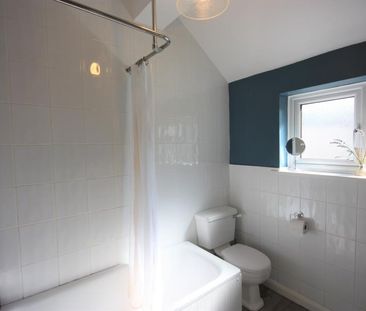 18 William Road, Guildford - 1 bedroomProperty for lettings - Seymours - Photo 5