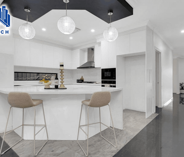 Lifestyle, Space & Modern Comfort in a Prime Location - Photo 1