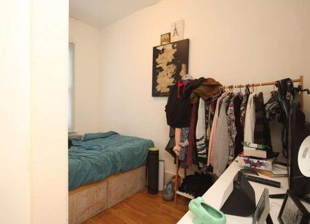 Hillmarton Road, Islington, N7 - Photo 3