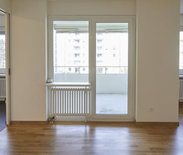 Helle Familienwohnung mit zwei Balkonen und guter Anbindung - Foto 5