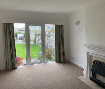 2 bedroom bungalow to rent - Photo 1