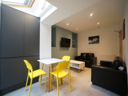 37 Victoria Street - Photo 2