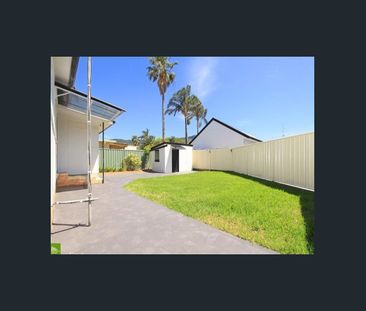 Neat and tidy home - Photo 3