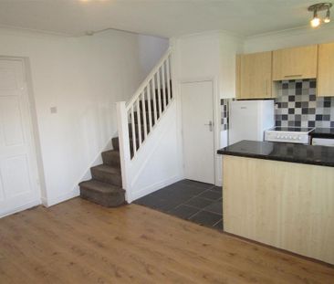 1 bedroom end of terrace house to rent - Photo 2