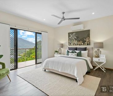 21 The Peak , Brinsmead - Photo 1
