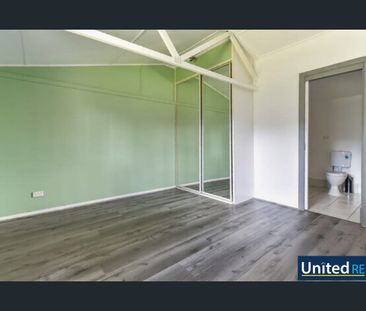 One Bedroom Granny Flat with Water Usage Included - Close to all Am... - Photo 5