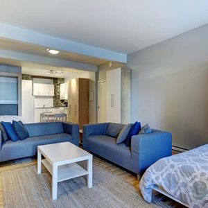 Loft entièrement meublé à louer Vieux-Québec octobre 2025 - Photo 2