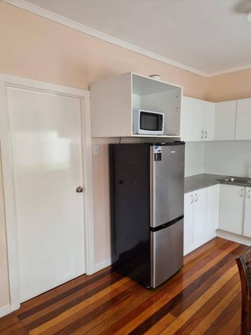 Kelvin Grove Unit for Rent - Photo 5