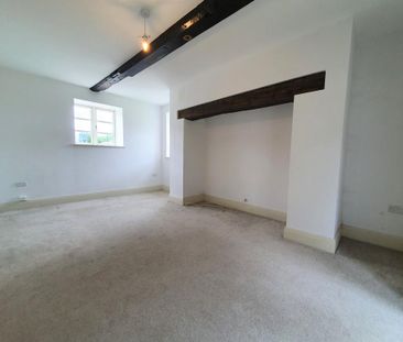 4 bedroom semi-detached house to rent - Photo 2