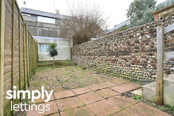 0 Bed property for rent - Photo 1