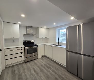 For Lease - 20 Newhaven Street Unit# B, South of Baseline to Knoxda... - Photo 1