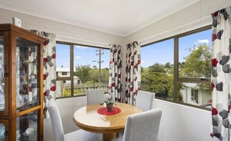 Comfortable 3 bedroom in Welbourn - Photo 4