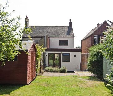 2 bedroom semi-detached house to rent - Photo 2