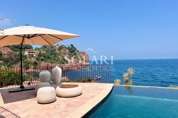Villa luxueuse pied dans l'eau avec accès plage privée, salle de sport & sauna à Théoule-sur-Mer - Photo 1