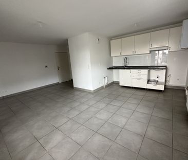 Appartement T3- Résidence Nouvelle Vague à Hyères - Photo 3