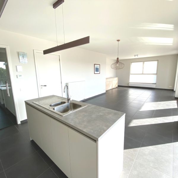 Appartement te huur in Harelbeke - Photo 1