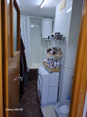 Proprietar inchiriez garsoniera zona Liberty Mall - Fotografie 5