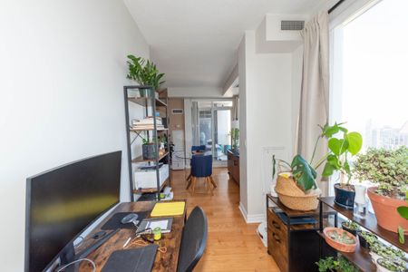 For Lease - 388 Prince of Wales Drive Unit# 3301, Mississauga, Ontario - Photo 2