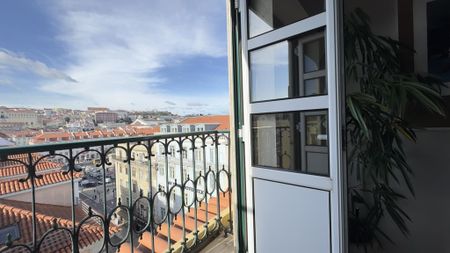 2 Bedroom Duplex, Lisboa - Photo 4