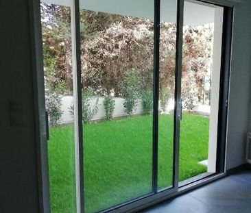 Location Appartement 2 pièces 49m² NICE 06100 - Photo 4