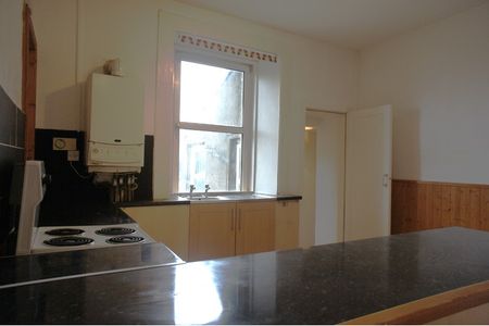 Castle Terrace , Dumbarton - Photo 4