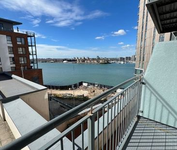 2 Bed Flat, Centenary Plaza, SO19 - Photo 1