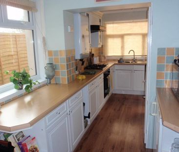 5 bedroom detached house to rent - Photo 3