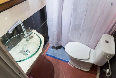 Avenida de los Toreros, Madrid, Community of Madrid 28028 - Photo 3