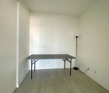 For Lease - 5 Buttermill Avenue Unit# 2207, Vaughan, Ontario - Photo 2