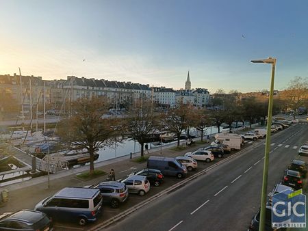 Location Appartement 4 pièces 112m² - Photo 4