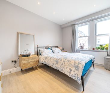 Hopton Road, London, SW16 - Photo 6