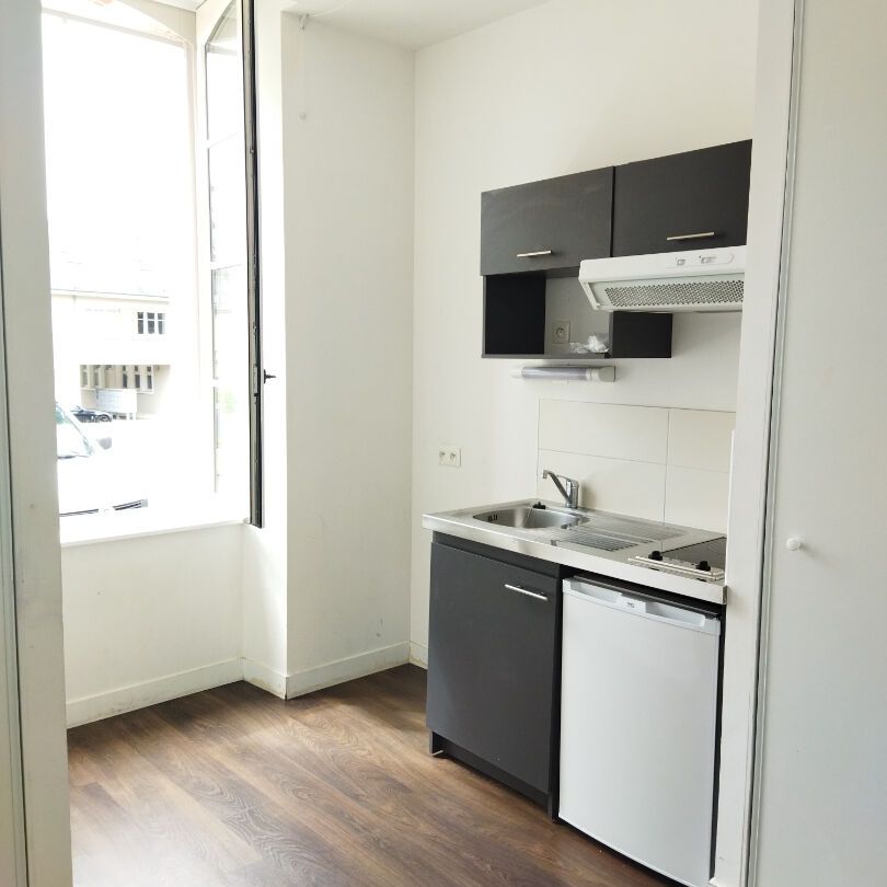 Appartement T2 - Centre-ville BLOIS - Photo 1